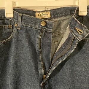 L.L. Bean Natural | Original Fit | 16 Tall Jeans